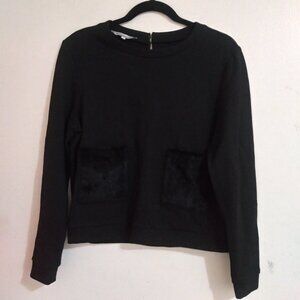 Giotella Chic Women Black Sweater with Faux Fur Pockets Accents Size: 12